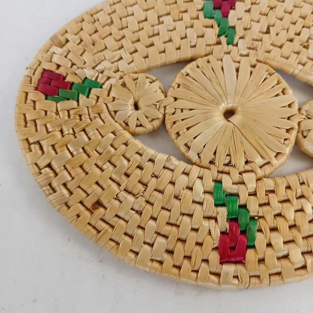 Hot Pad Wicker Straw Trivet Woven Rattan‎ Raffia Boho Wall Decor Cherry Rose Vtg
